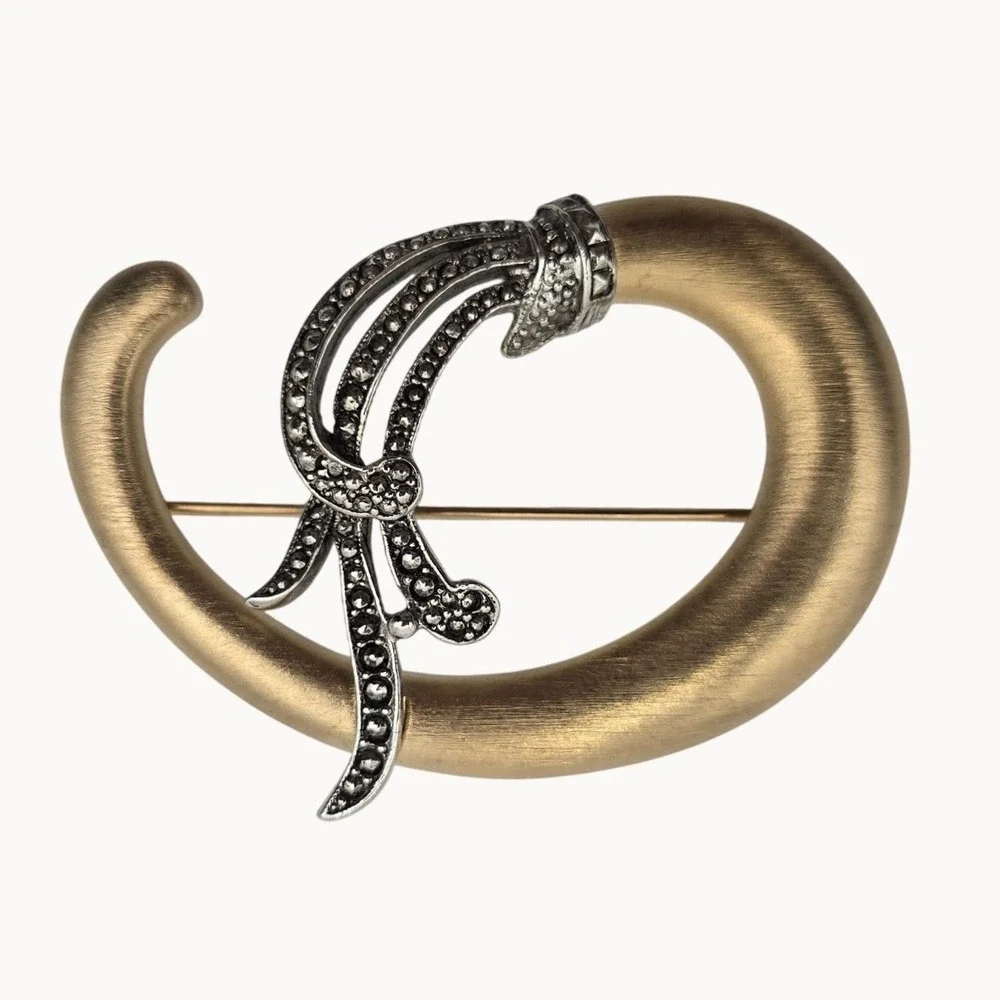 Lady Remington Brooch Vintage Gold Silver Tone Marcasite Style‎ Abstract Swirl